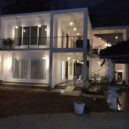 Shimada Villa Бентота Екстериор снимка